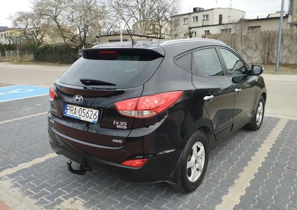 Hyundai ix35 cena 44800 przebieg: 148666, rok produkcji 2013 z Rawicz małe 254